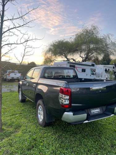 Mitsubishi L 200 Katana año 2022