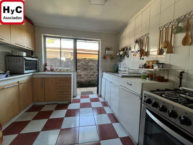 4 dormitorios 2 baños 4 estacionamientos