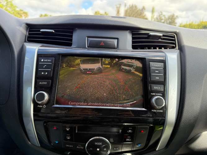 Nissan Navara 2.3 año 2022