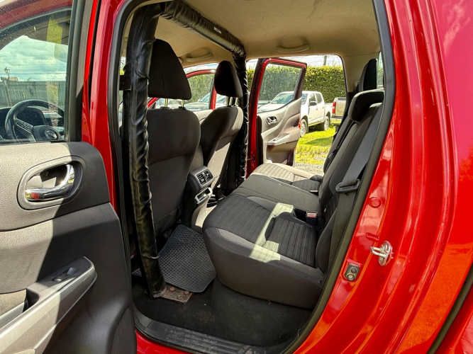Nissan Navara 2.3 año 2022