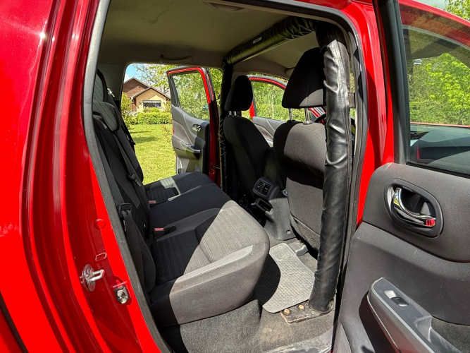 Nissan Navara 2.3 año 2022