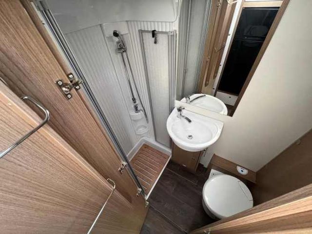 Motorhome Fiat Ducato Carado  A464 año: 2023