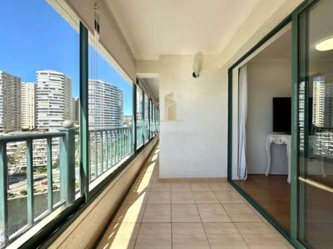 CORACEROS VENTA REMODELADO DEPARTAMENTO 3D 2B VISTA AL MAR