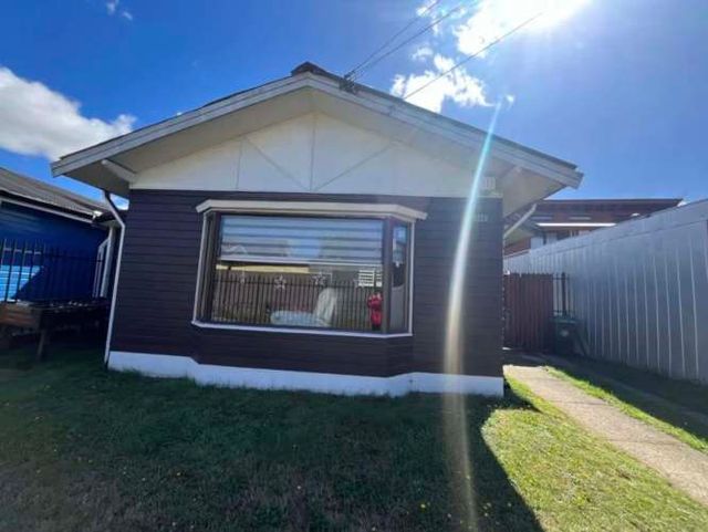 SE VENDE CASA EN LOS FUNDADORES