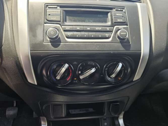 Nissan Np300 Np300 2018