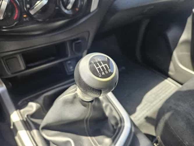 Nissan Np300 Np300 2018