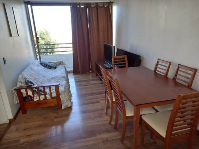 Vendo departamento amoblado con estacionamiento