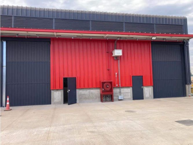 Arriendo bodega de 800 m2 en PI de Lo Espejo.