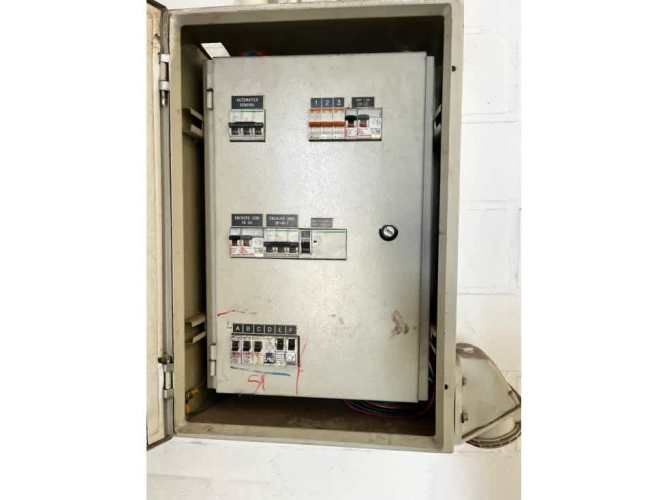 Arriendo bodega c/of de 1.404 m2 en La Vara San Bernardo.