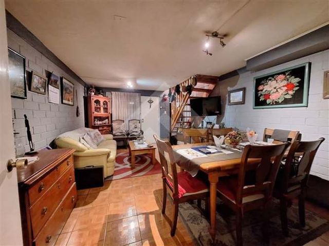 CASA Avda. México/ Los Picunches/ Tomé