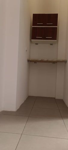 LOCAL COMERCIAL / OFICINA