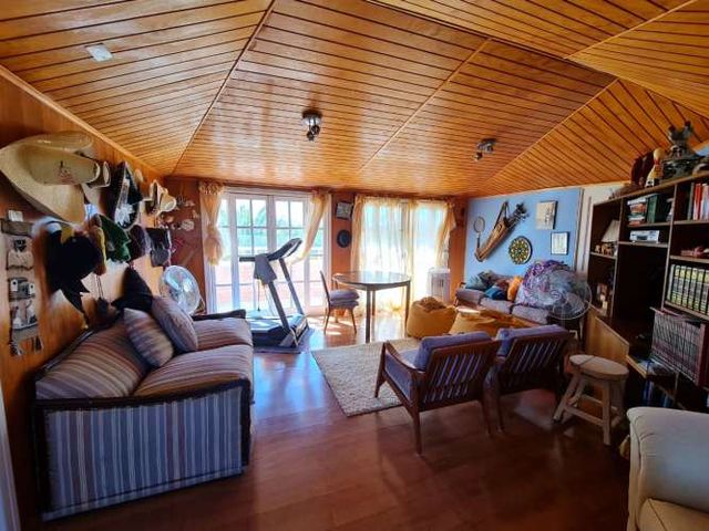 SECTOR LA BANDA, HERMOSA Y GRAN CASA CON TERRENO DE 6.000 M2