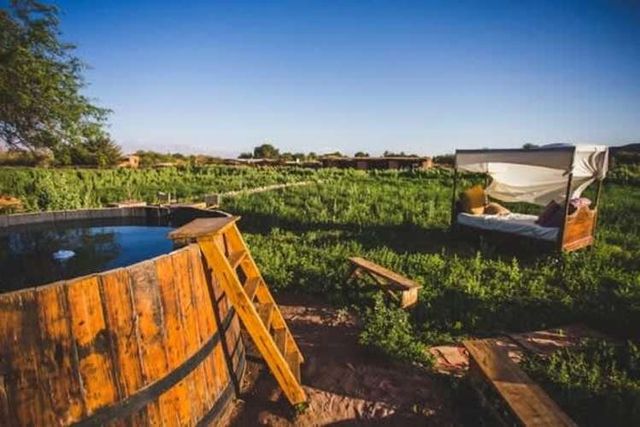 HOTEL RÚSTICO, SAN PEDRO DE ATACAMA, 4HAB. 4B. 10E.