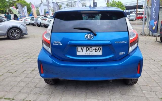 TOYOTA PRIUS 1.5 HYBRIDO AUT. AÑO 2020