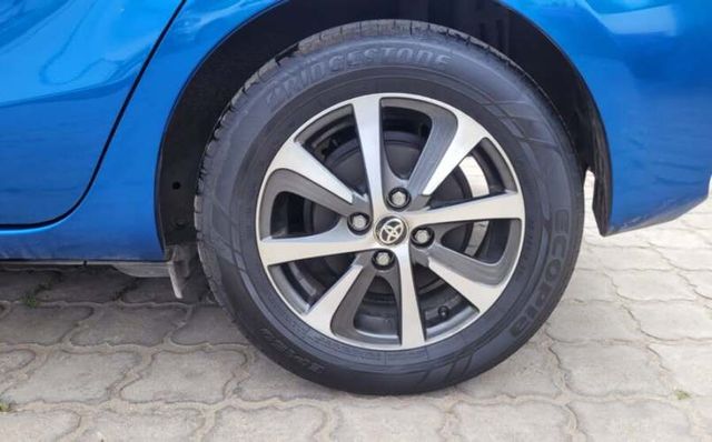 TOYOTA PRIUS 1.5 HYBRIDO AUT. AÑO 2020