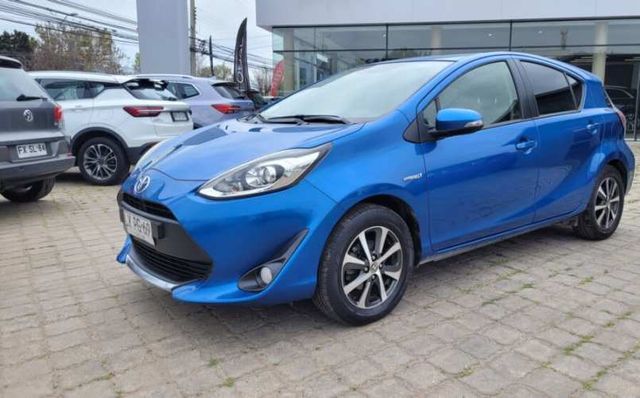 TOYOTA PRIUS 1.5 HYBRIDO AUT. AÑO 2020