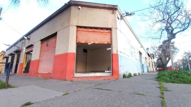 Barrio San Vicente - Local Esquina - Sector Mixto