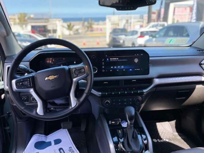 CHEVROLET COLORADO 2024