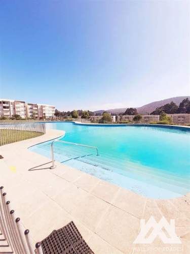 DEPARTAMENTO Amoblado Lomas de Papudo 3 dormitorios 2 baños 2 estacionamientos