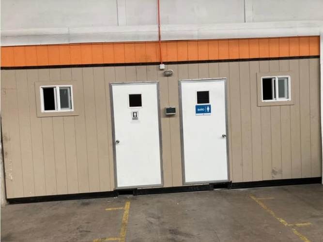 Arriendo bodega de 102,4 m2 en Parque Industrial.