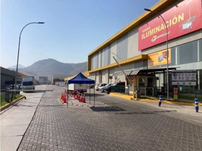 Arriendo bodega de 102,4 m2 en Parque Industrial.