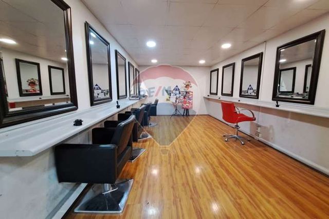 Propiedad rebajada en barrio universitario.