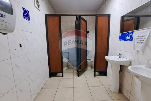 Propiedad rebajada en barrio universitario.