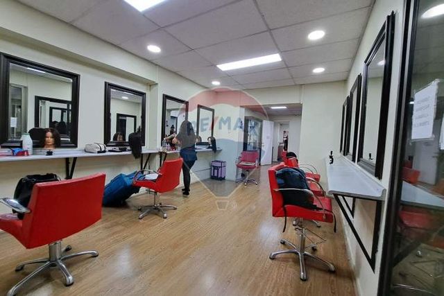 Propiedad rebajada en barrio universitario.