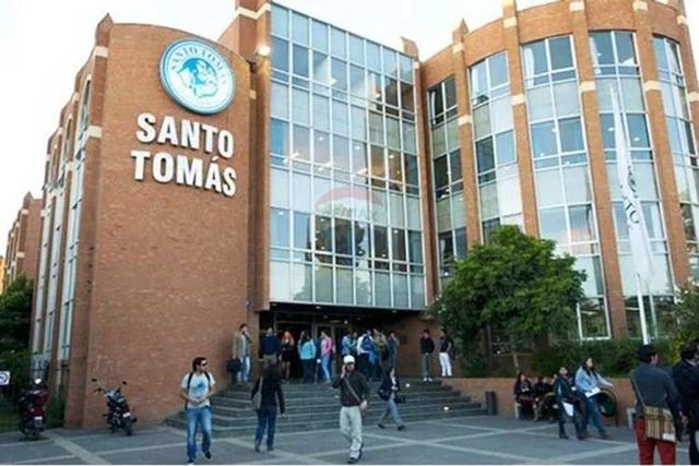 Propiedad rebajada en barrio universitario.