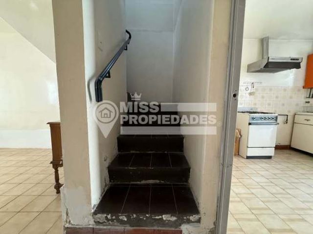 SE VENDE CASA EN SECTOR CENTRO