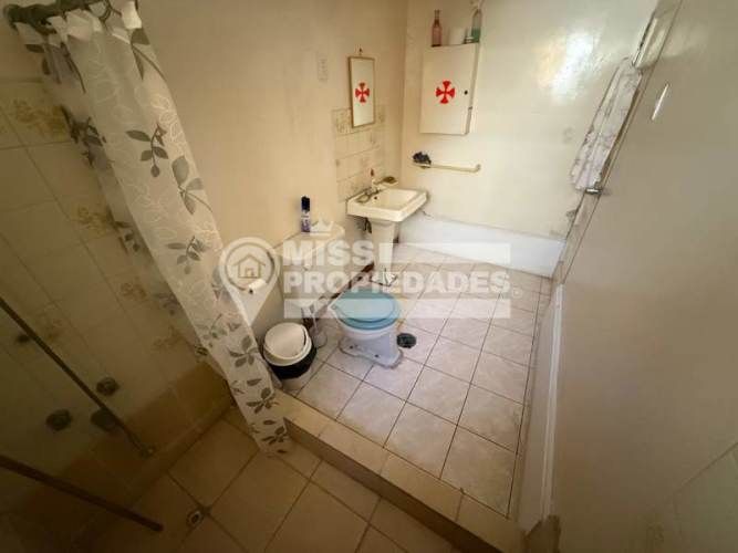 SE VENDE CASA EN SECTOR CENTRO