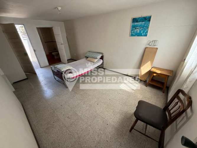 SE VENDE CASA EN SECTOR CENTRO