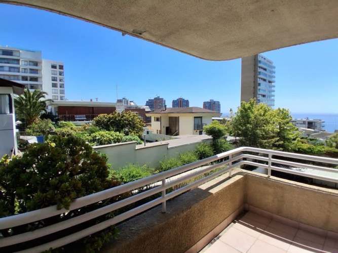 DEPARTAMENTO Vicente Reyes con Amunategui