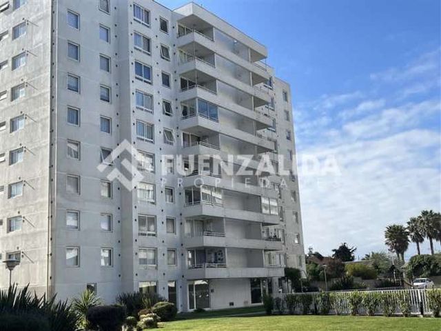 DEPARTAMENTO Avenida Pacífico con Los lúcumos