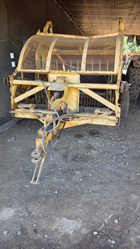 Maquina sacadora de Piedras