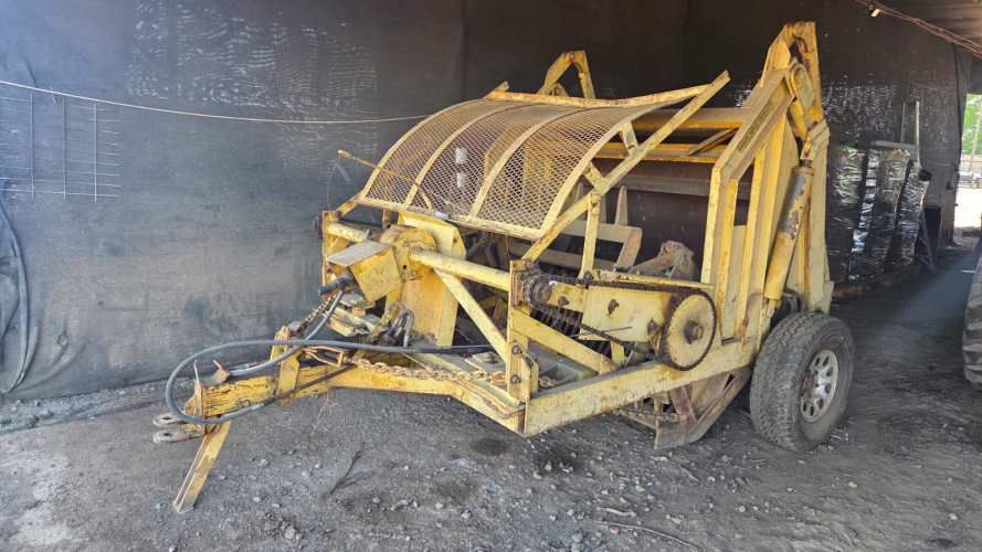 Maquina sacadora de Piedras