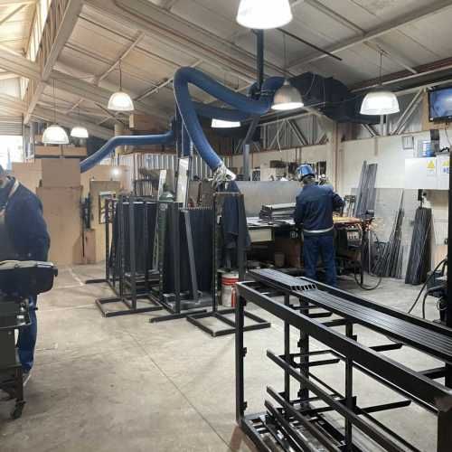 Busco técnico industrial / egresado de liceo técnico