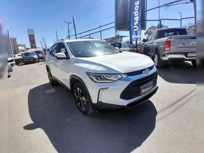 CHEVROLET TRACKER 2025