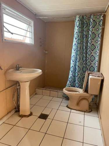 SE VENDE CASA - LABRANZA.-