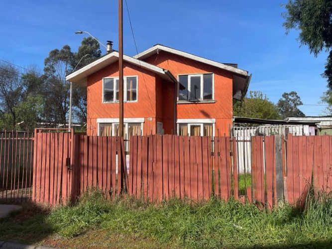 SE VENDE CASA - LABRANZA.-