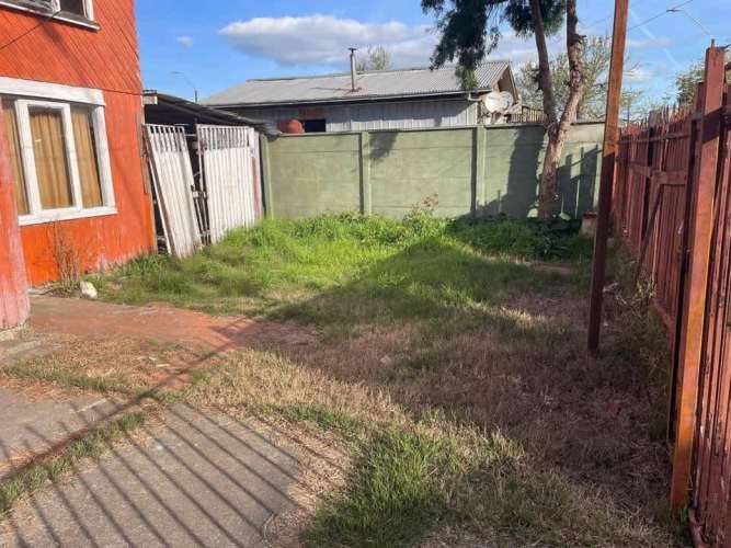SE VENDE CASA - LABRANZA.-