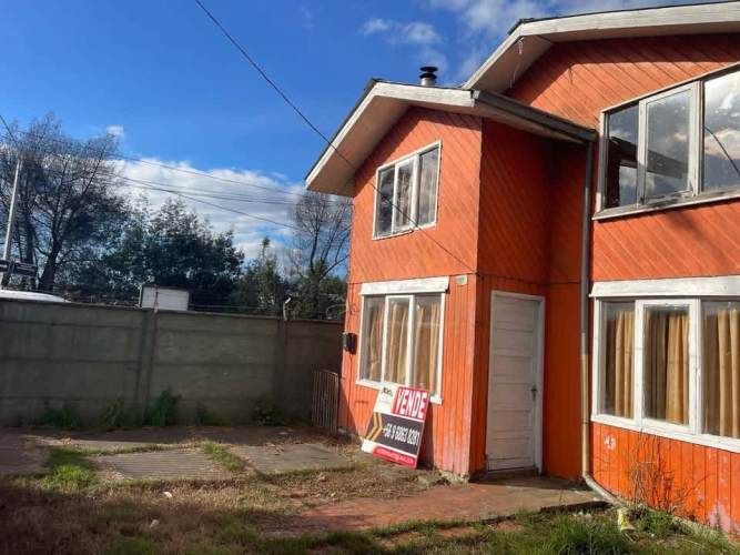 SE VENDE CASA - LABRANZA.-