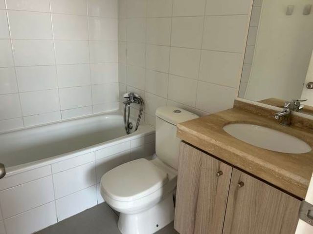 Depto 2 dormitorios 2 baños sector avda,. Brasil