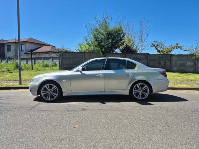 2007 BMW 525 IA Automotora RRMotors