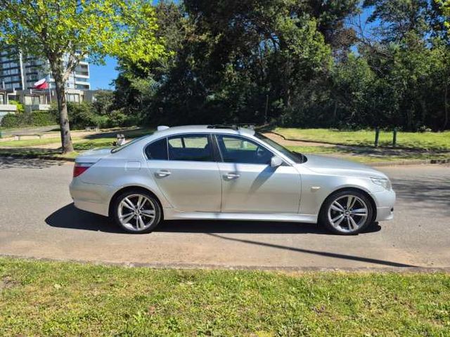 2007 BMW 525 IA Automotora RRMotors