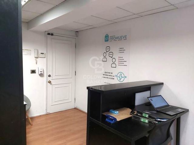 Coronel Pereira Oficina 2 privados 3 baños