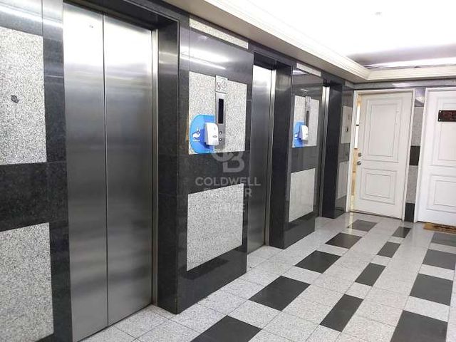 Coronel Pereira Oficina 2 privados 3 baños