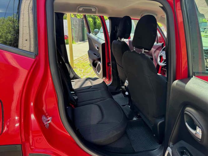 JEEP RENEGADE SPORT LX 1.8 AUTOMACA 2019 FULL AIRE AIRBAG ABS CAMARA 82.000 Kms