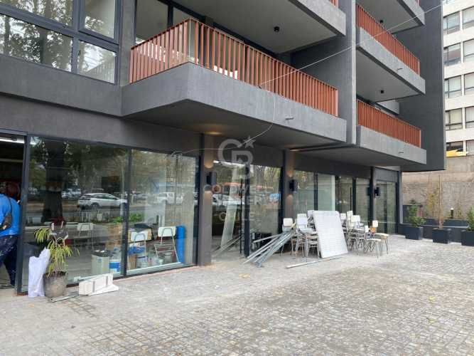 Local nuevo en Av. Las Condes / Padre Hurtado