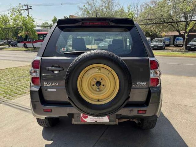 SUZUKI GRAND VITARA GLX SPORT 2.4 MEC 4X4 FULL WINCHE 2020 FULL AIRE AIRBAG ABS VER EN LAS CONDES 77.000 Kms